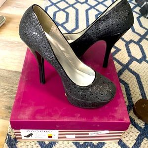 7 1/2 glitter bamboo pump